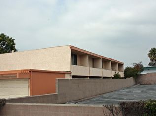 1033 11th St APT B, Manhattan Beach, CA 90266