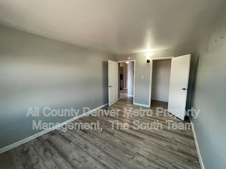 1590 Clinton St #203 — Photo 7