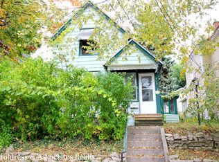 646 Sinclair Ave NE, Grand Rapids, MI 49503