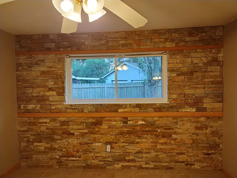 Stone wall in Master.