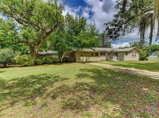 1001 Camphor Ln, Deland, FL 32720