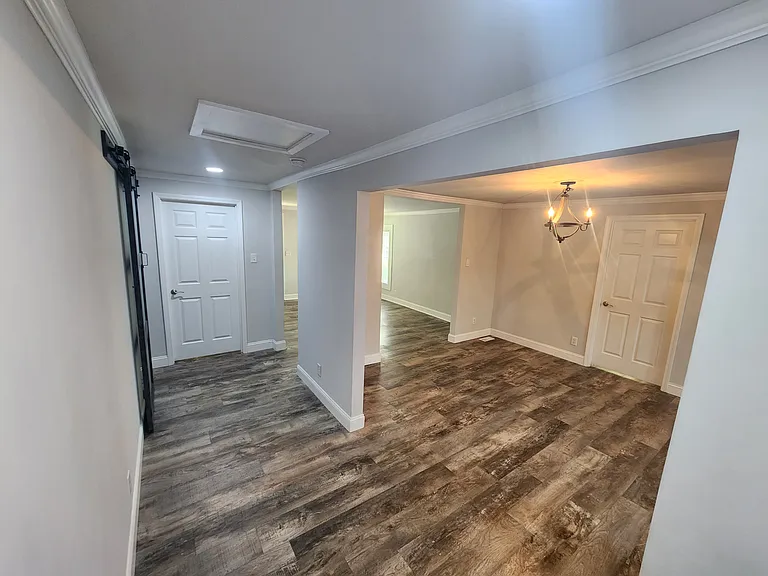 419 Gaston Ave — Photo 17
