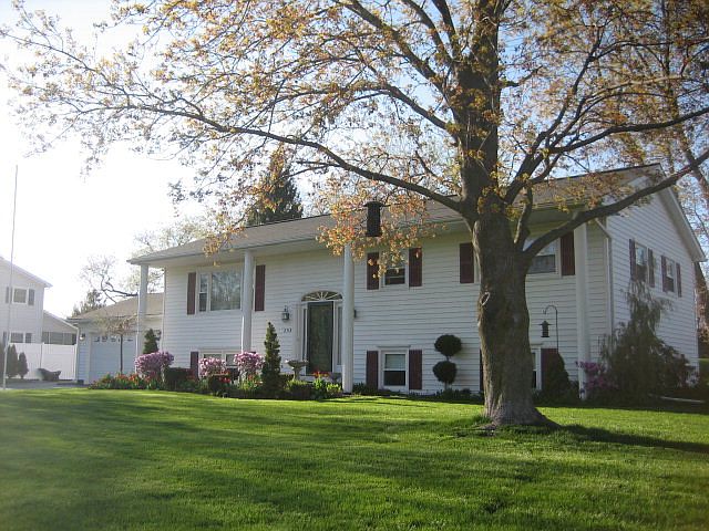 1st image of 253 Scenic Dr