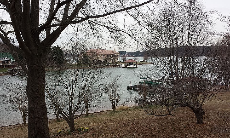 1st image of 139 Bain Ln