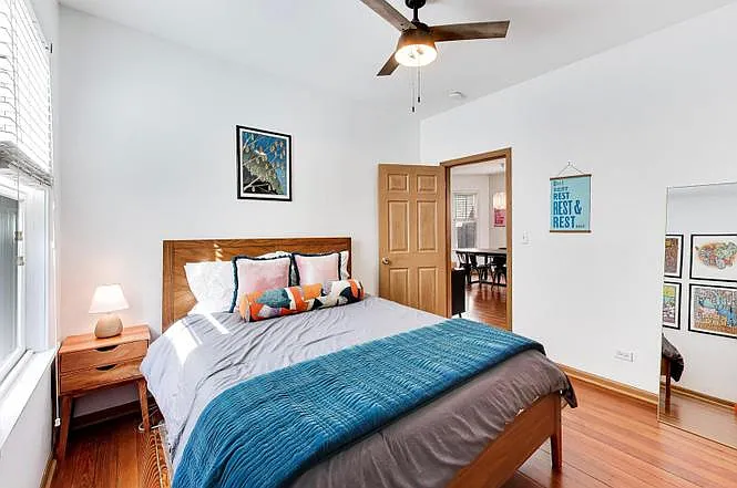 1811 Greenwood St — Photo 7