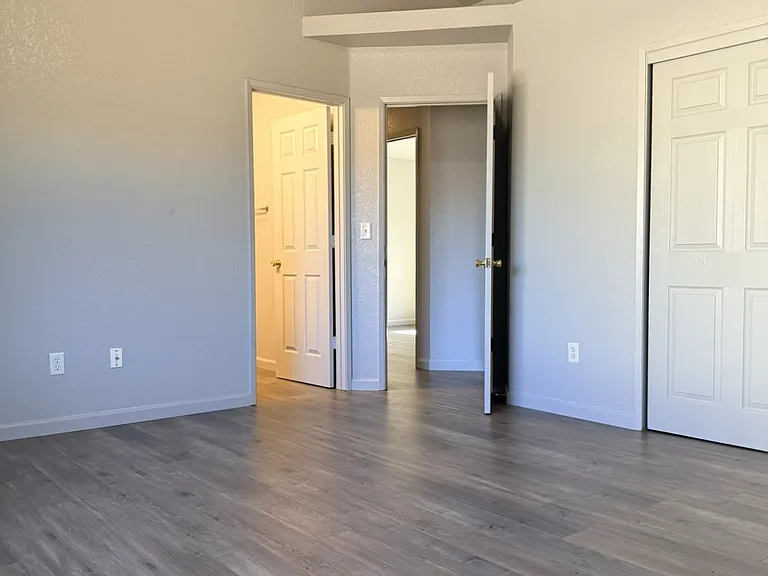 520 Saint Teresa Ct — Photo 20