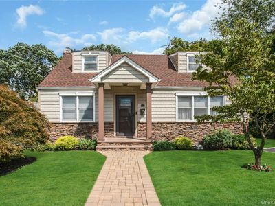 49 Norcross Avenue, Bethpage, NY, 11714