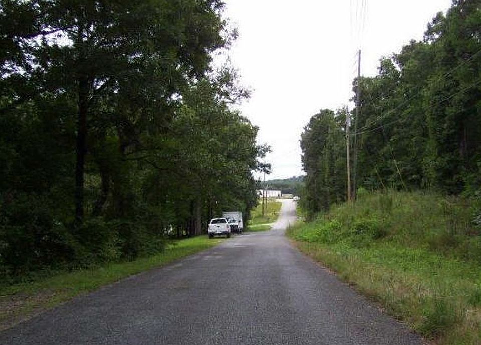 2nd image of 70 Pressley Rd