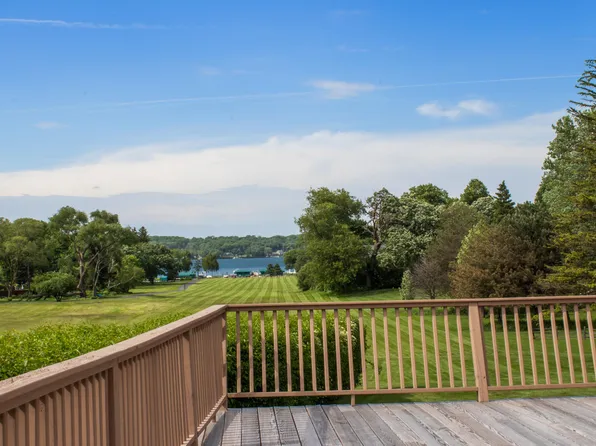 N1730 Wildwood Dr, Lake Geneva, WI 53147