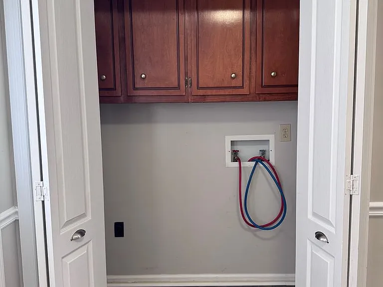 203 Melodie Dr — Photo 12