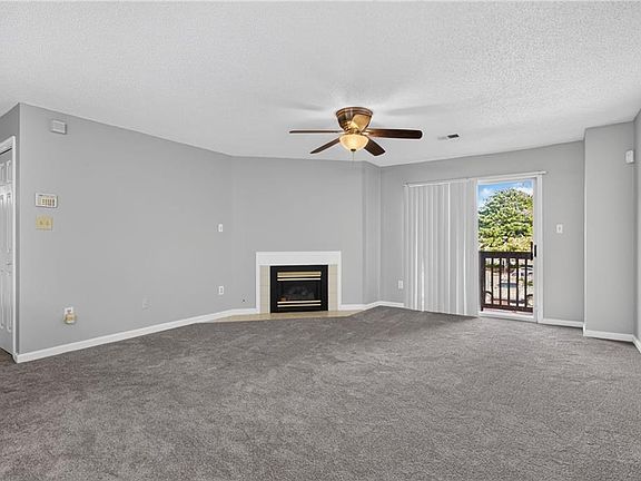 5th image of 1563 N King St APT 109