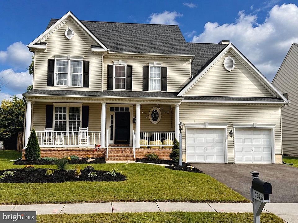 1st image of 7923 Darby Ln