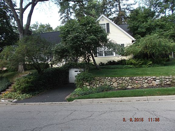 2nd image of 306 S Dartmouth St