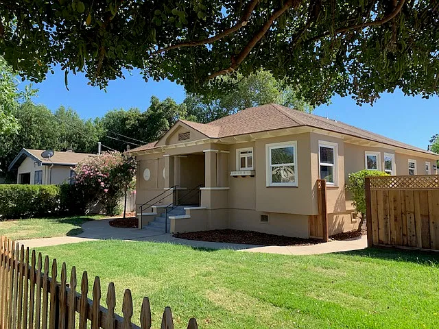 2 bed, 1.5 bath, 1150 sqft, $3,495 — Photo 3
