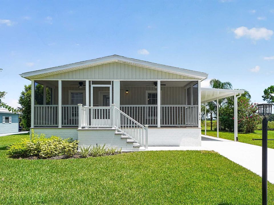 003_16336_SW_Indianwood_Cir-Exterior-0452 2