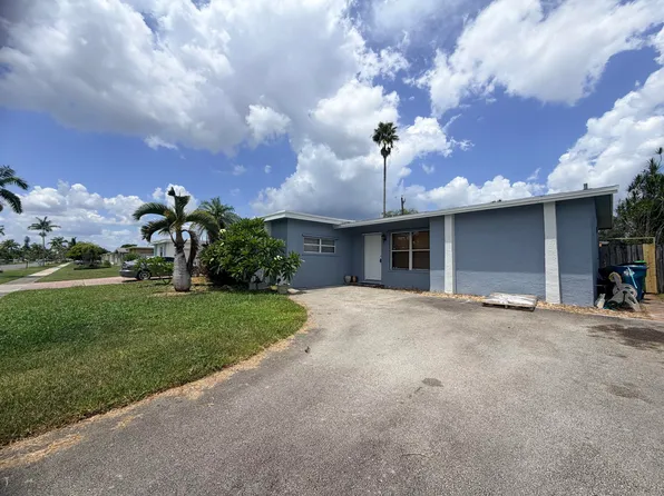 8381 NW 28th Pl, Sunrise, FL 33322