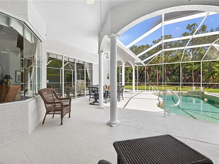 9550 Cedar Creek Dr — Photo 23