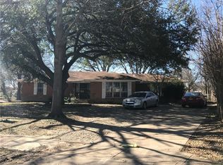 8940 Jennie Lee Cir, Dallas, TX 75227