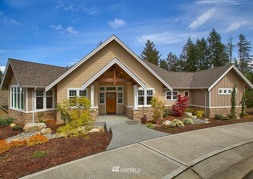 1st image of 605 Hyak Way