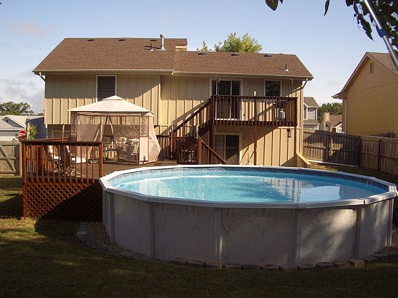 Pool and Deck!