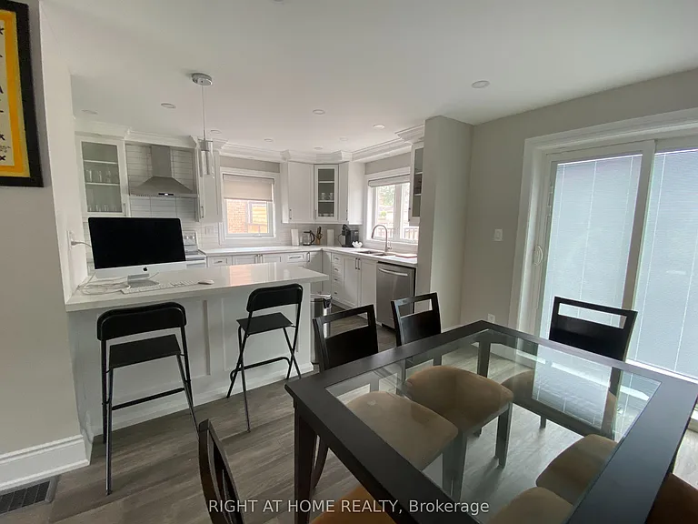 9 Snowood Ct — Photo 10