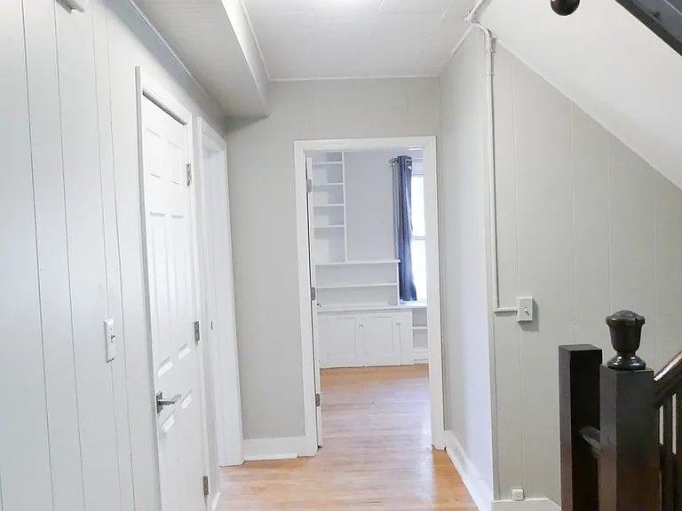 144-313 Linn St — Photo 122