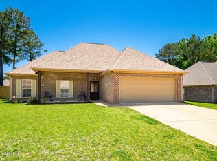 160 Notting Hill Pl, Canton, MS 39046