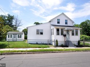 316 N Fairview St, Riverside, NJ 08075