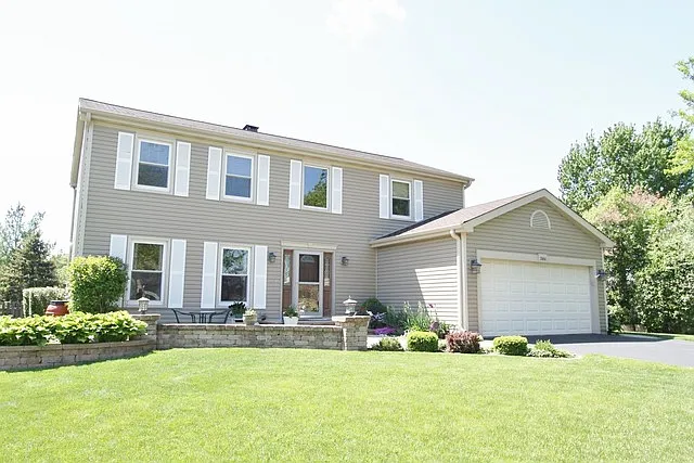 304 Oakbrook Ct photo 1