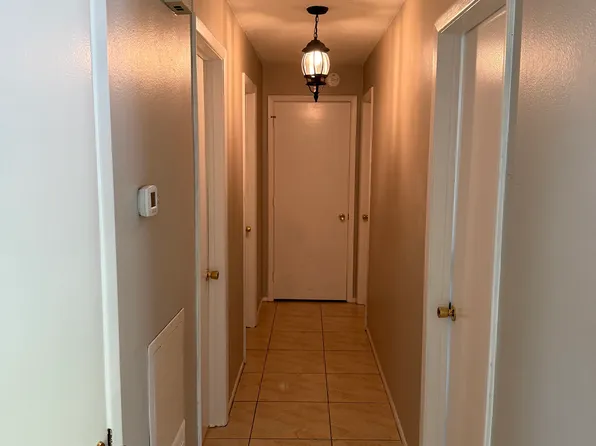 2196 17th Ave SW #2196, Largo, FL 33774