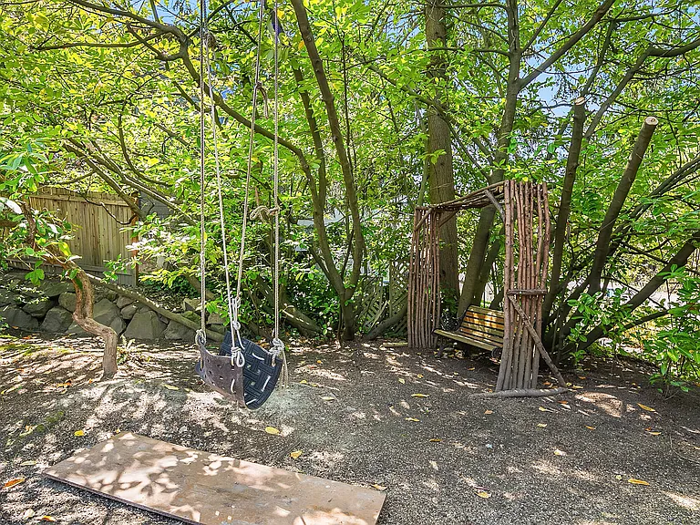 7801 SE 37th St — Photo 35