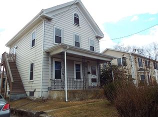 146 River St, Dedham, MA 02026