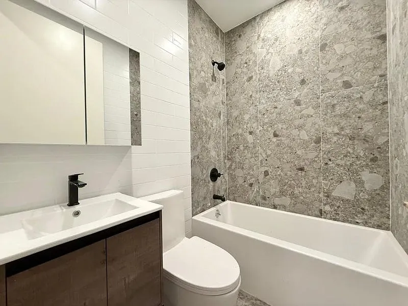 4 bed, 4.0 bath, $1,330 — Photo 4