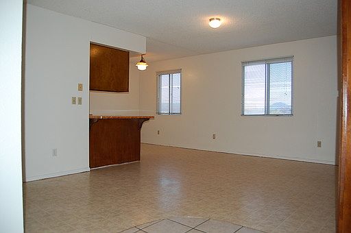 4th image of 3750 Lost Dutchman Dr Unit C