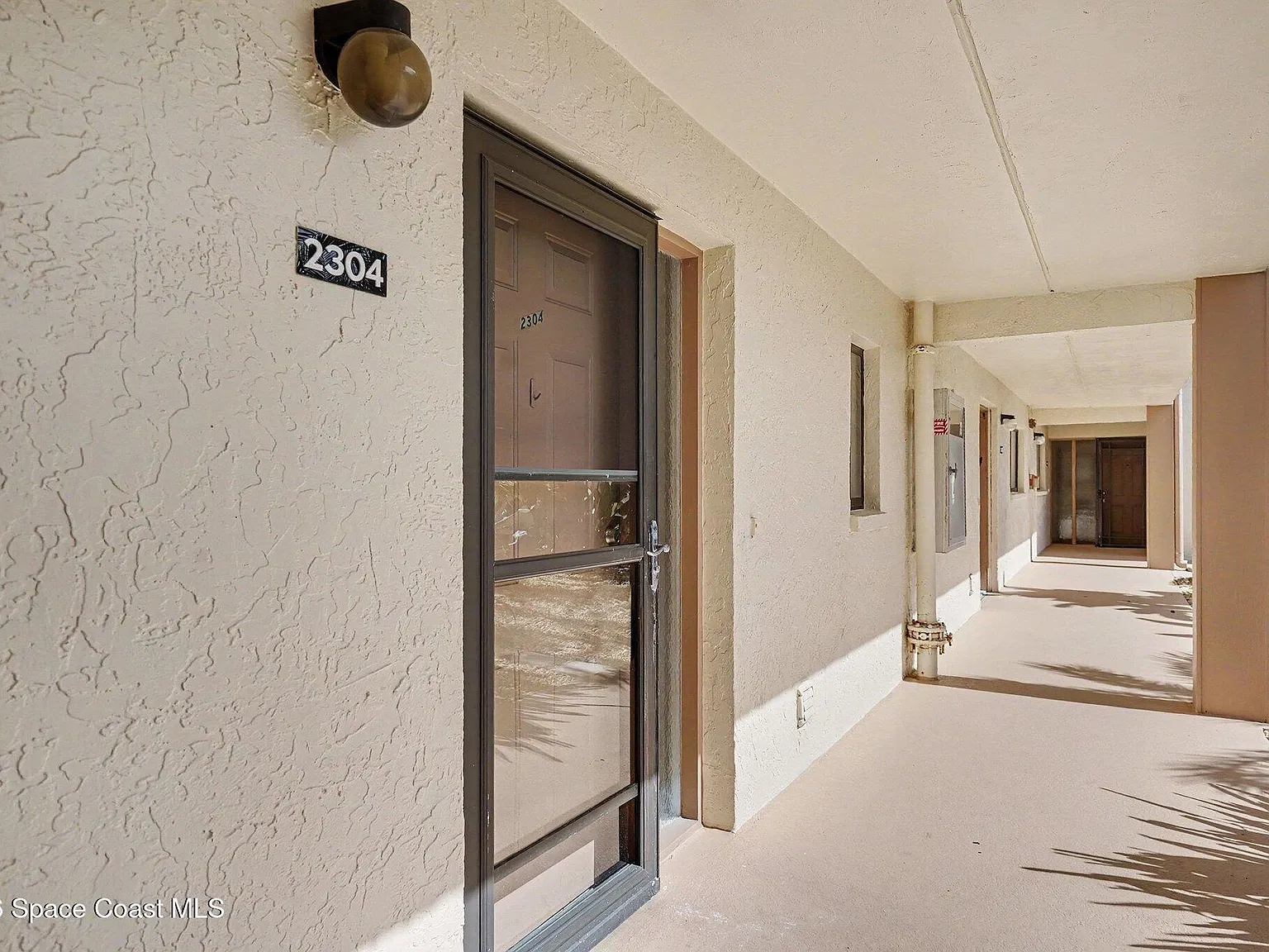 2 bed, 2.0 bath, 1316 sqft, $2,800 — Photo 2