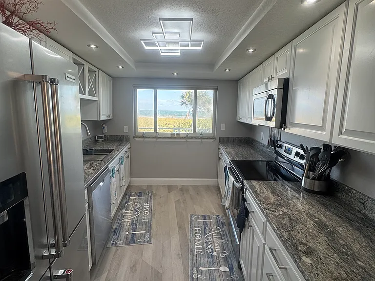 4850 Ocean Beach Blvd #205 — Photo 22