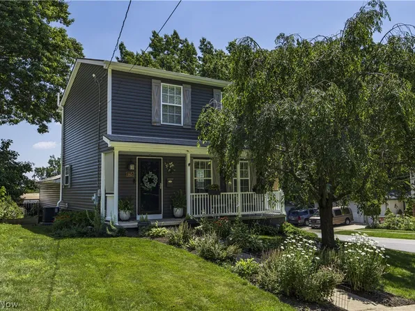 145 Tudor Ave, Akron, OH 44312
