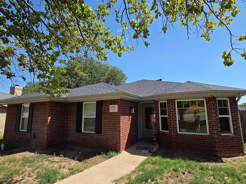 2nd image of 6705 Emerald Ct