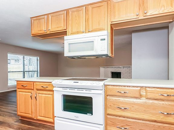 4th image of 5211 Marsh Dr