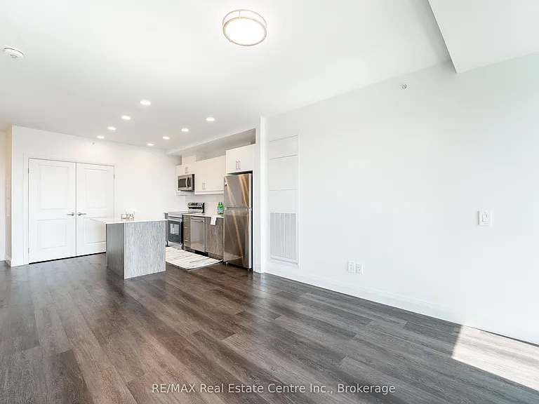 1333 Weber St E #1306 — Photo 5
