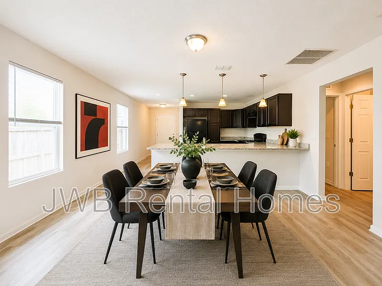 8828 Galveston Ave — Photo 5