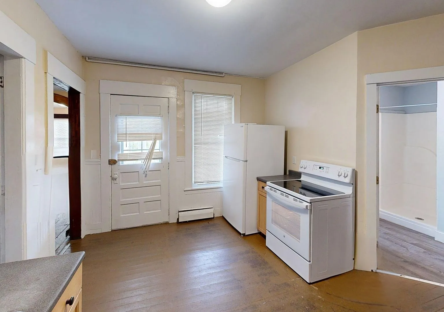 22 Mineral St — Photo 2