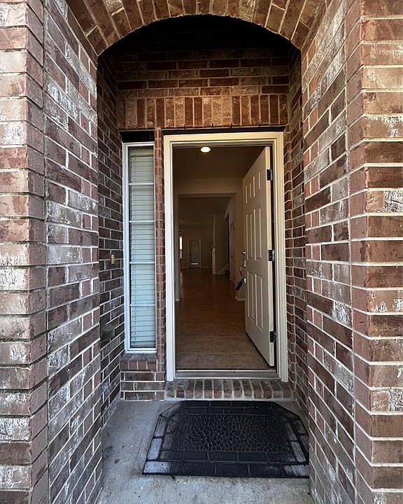 1st image of 9606 W Amber Bluff Ln