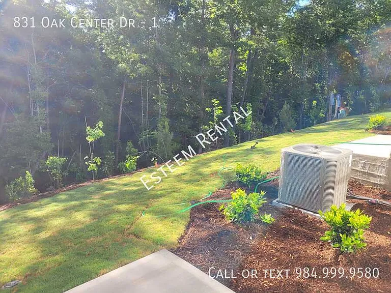 831 Oak Center Dr #1 — Photo 28