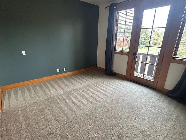 1524 Roosevelt Ave — Photo 15