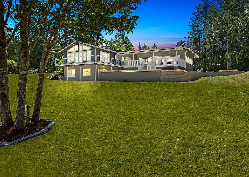 1st image of 3940 79th Ave NW