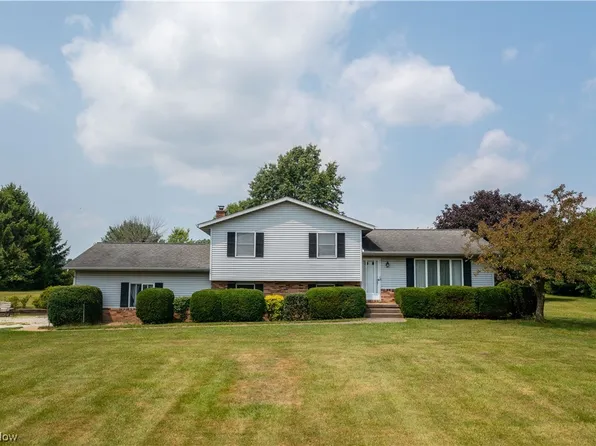 3343 Clermont St NW, North Lawrence, OH 44666