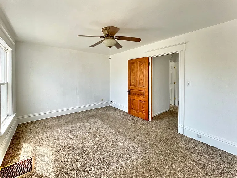1116 Yout St — Photo 18
