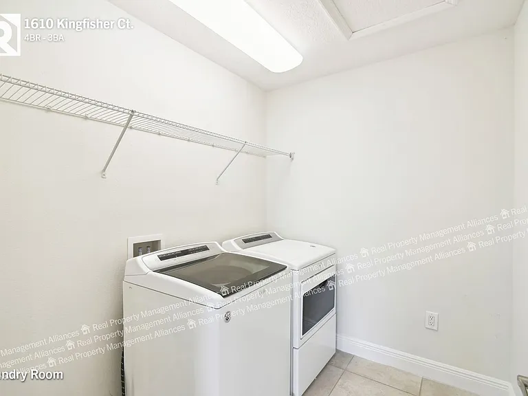 1610 Kingfisher Ct — Photo 13