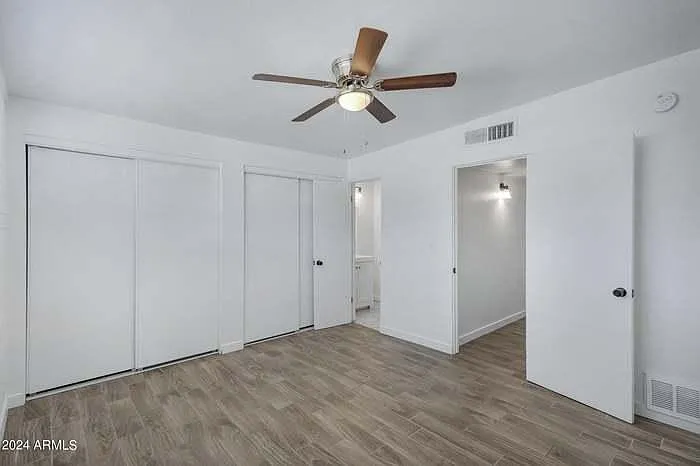 383 N Evergreen St — Photo 13